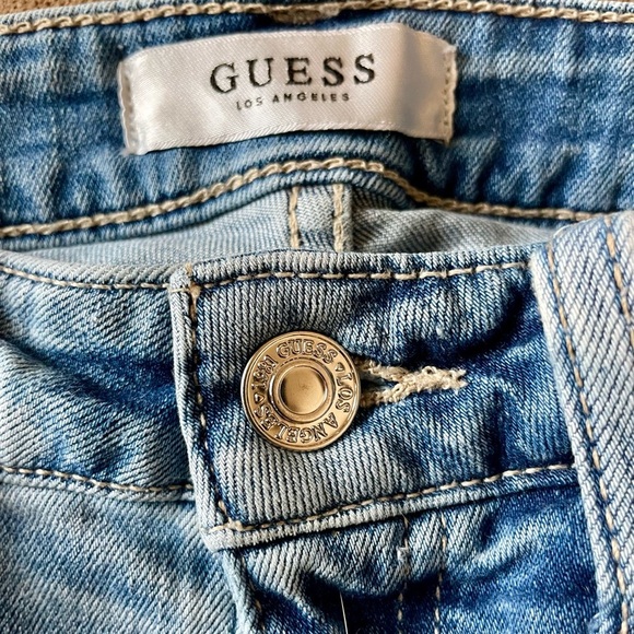 GUESS LOS ANGELES DENIM BERMUDA DISTRESSED SHORTS SIZE 25 - Picture 9 of 14